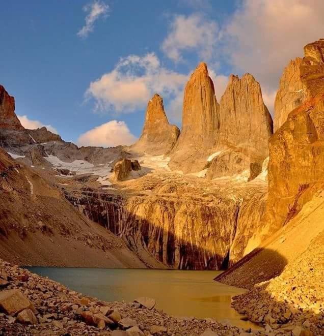 Turismo Fortaleza Patagonia بويرتو ناتالز المظهر الخارجي الصورة